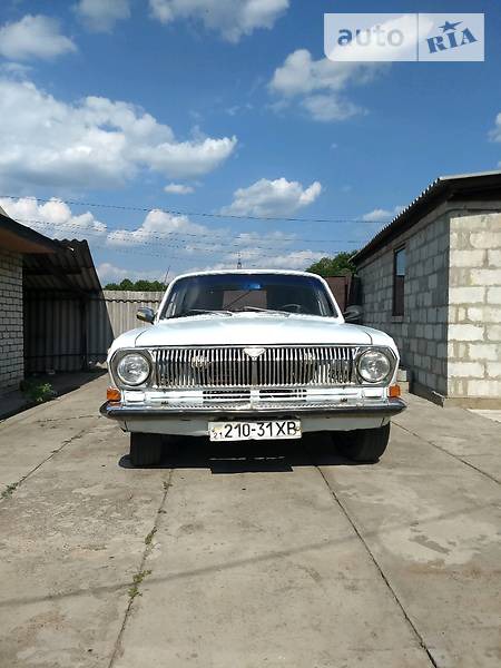 ГАЗ 2401 1978  випуску Харків з двигуном 2.4 л газ седан механіка за 700 долл. 
