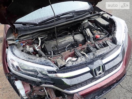 Honda CR-V 2016  випуску Харків з двигуном 2.4 л бензин позашляховик автомат за 15000 долл. 
