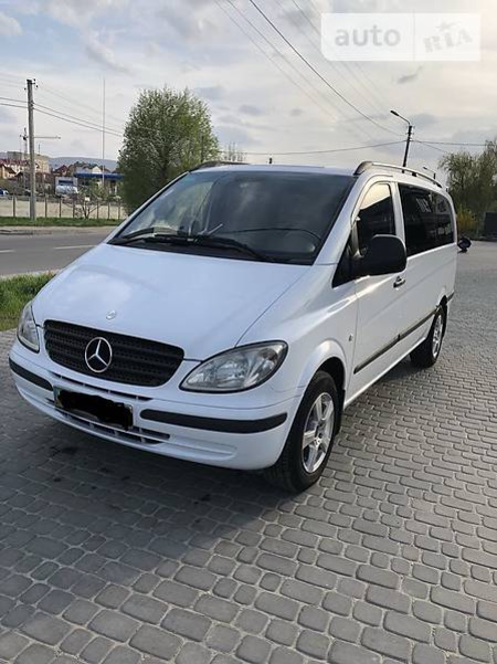 Mercedes-Benz Vito 2006  випуску Львів з двигуном 2.2 л дизель мінівен механіка за 10500 долл. 