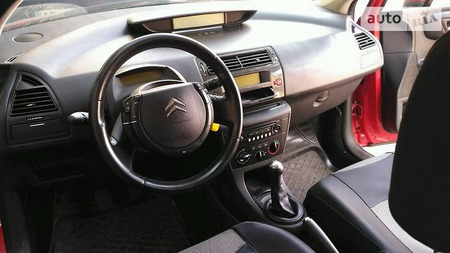 Citroen C4 2008  випуску Дніпро з двигуном 1.6 л бензин купе механіка за 5300 долл. 