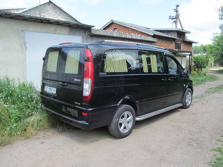 Mercedes-Benz Vito 2010  випуску Львів з двигуном 2.2 л дизель мінівен механіка за 18800 долл. 