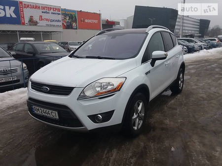 Ford Kuga 2010  випуску Житомир з двигуном 2 л дизель позашляховик механіка за 13999 долл. 