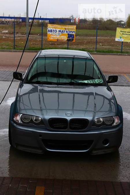 BMW 330 2000  випуску Полтава з двигуном 3 л газ купе механіка за 9000 долл. 