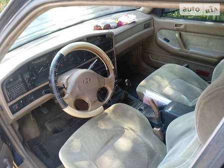 Hyundai Sonata 1992  випуску Одеса з двигуном 2 л газ седан механіка за 1350 долл. 