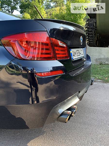 BMW 535 2013  випуску Київ з двигуном 3 л бензин седан автомат за 27999 долл. 