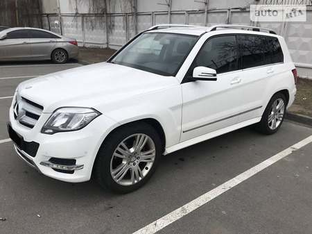 Mercedes-Benz GLK 220 2013  випуску Київ з двигуном 2.2 л дизель позашляховик автомат за 19999 долл. 