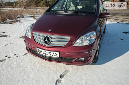 Mercedes-Benz B 170 2007  випуску Луганськ з двигуном 1.7 л бензин універсал автомат за 11500 долл. 