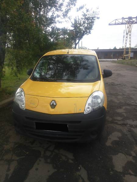 Renault Kangoo 2013  випуску Вінниця з двигуном 0 л електро універсал автомат за 7500 долл. 