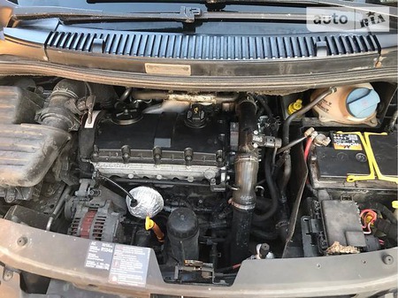 Ford Galaxy 2002  випуску Луцьк з двигуном 1.9 л дизель мінівен механіка за 5500 долл. 