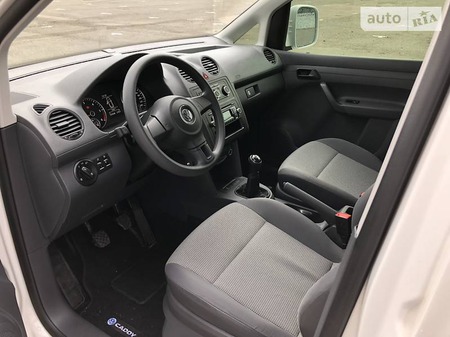 Volkswagen Caddy 2013  випуску Житомир з двигуном 1.6 л дизель універсал механіка за 10900 долл. 