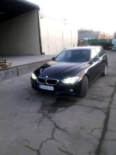 BMW 320 2013  випуску Донецьк з двигуном 2 л дизель універсал автомат за 18000 долл. 