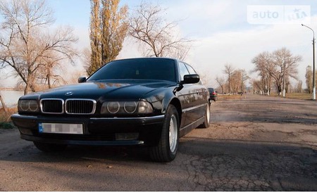 BMW 750 1996  випуску Дніпро з двигуном 5.4 л бензин седан автомат за 6500 долл. 
