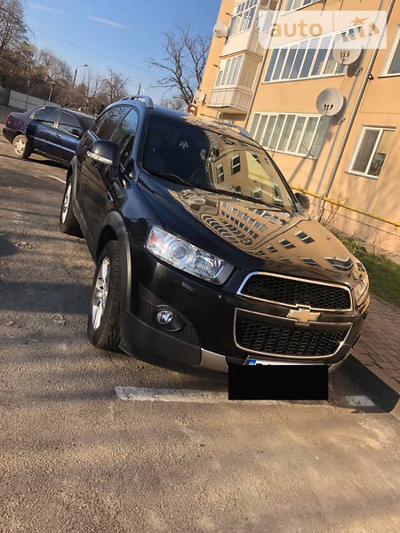 Chevrolet Captiva 2012  випуску Івано-Франківськ з двигуном 2.2 л дизель позашляховик механіка за 13500 долл. 