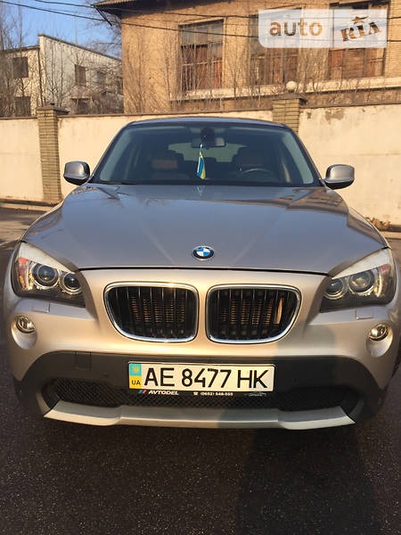 BMW X1 2010  випуску Дніпро з двигуном 2 л дизель позашляховик автомат за 18000 долл. 