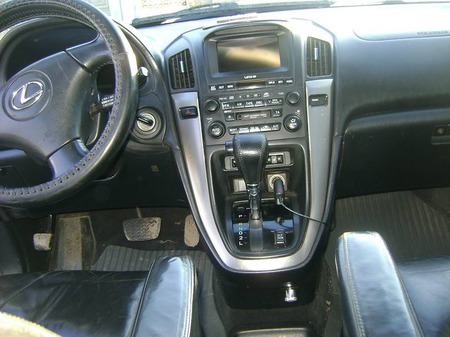 Lexus RX 300 2001  випуску Запоріжжя з двигуном 3 л газ позашляховик автомат за 10000 долл. 
