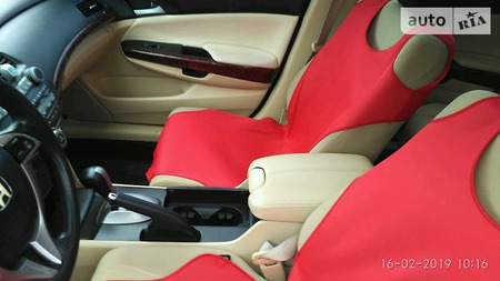 Honda Crosstour 2012  випуску Полтава з двигуном 2.4 л газ позашляховик автомат за 18555 долл. 