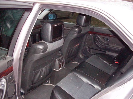BMW 735 1998  випуску Миколаїв з двигуном 3.5 л газ седан автомат за 7800 долл. 