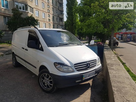 Mercedes-Benz Vito 2009  випуску Харків з двигуном 2.2 л дизель мінівен механіка за 7500 долл. 