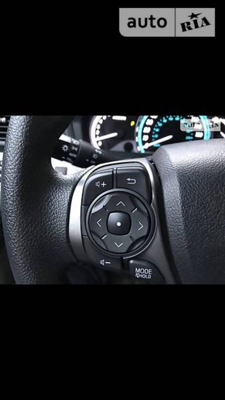 Toyota Venza 2015  випуску Запоріжжя з двигуном 2.7 л газ позашляховик автомат за 23000 долл. 