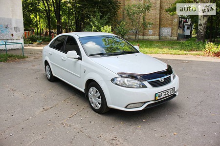 Daewoo Gentra 2013  випуску Київ з двигуном 1.5 л газ седан механіка за 5990 долл. 