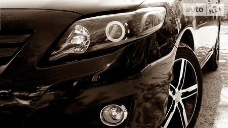 Toyota Corolla 2008  випуску Луганськ з двигуном 1.6 л бензин седан механіка за 9200 долл. 