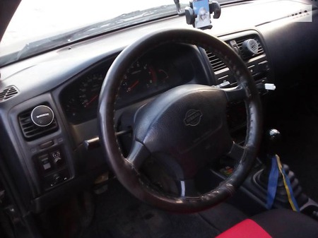 Nissan Almera 1995  випуску Івано-Франківськ з двигуном 1.6 л газ хэтчбек механіка за 3400 долл. 