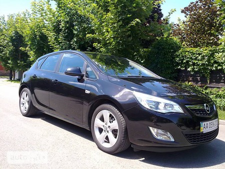 Opel Astra 2011  випуску Київ з двигуном 1.3 л дизель хэтчбек механіка за 8000 долл. 