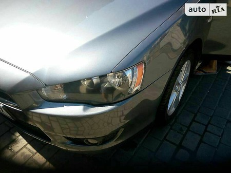 Mitsubishi Lancer 2008  випуску Дніпро з двигуном 2 л газ седан механіка за 9000 долл. 