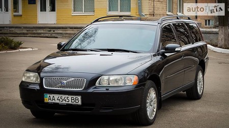 Volvo V70 2006  випуску Київ з двигуном 2.5 л бензин універсал механіка за 9000 долл. 