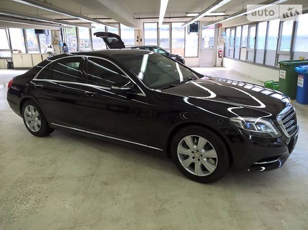 Mercedes-Benz S 600 2015  випуску Київ з двигуном 0 л бензин седан автомат за 449999 євро 