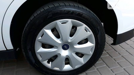 Ford C-Max 2013  випуску Запоріжжя з двигуном 1 л бензин мінівен механіка за 9000 долл. 