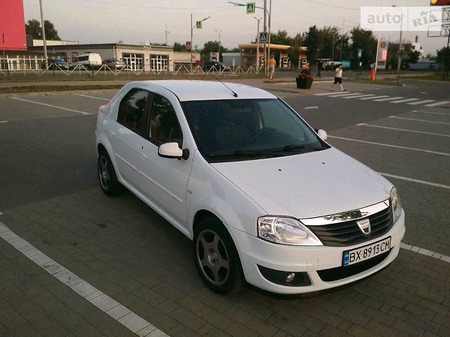 Dacia Logan 2011  випуску Хмельницький з двигуном 1.5 л дизель седан механіка за 5600 долл. 