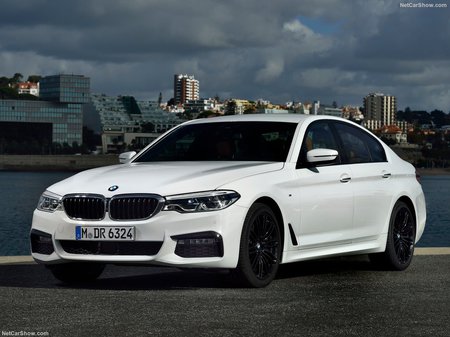 BMW 520 2020  випуску  з двигуном 2 л дизель седан механіка за 1478395 грн. 