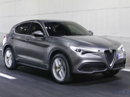 Alfa Romeo Stelvio 2018  випуску  з двигуном 2 л бензин позашляховик автомат за 1232000 грн. 