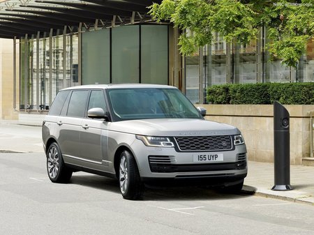 Land Rover Range Rover 2020  випуску  з двигуном 3 л бензин позашляховик автомат за 4894733 грн. 