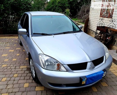 Mitsubishi Lancer 2006  випуску Миколаїв з двигуном 1.6 л бензин седан механіка за 5700 долл. 