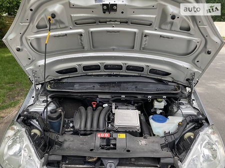 Mercedes-Benz A 180 2010  випуску Дніпро з двигуном 1.7 л бензин хэтчбек автомат за 8500 долл. 