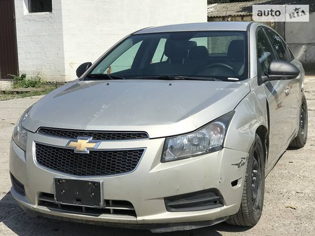 Chevrolet Cruze 2013  випуску Одеса з двигуном 1.8 л бензин седан механіка за 6700 долл. 