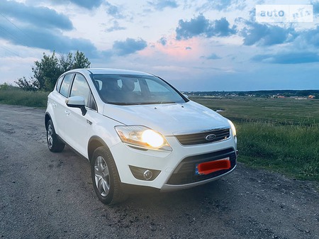 Ford Kuga 2010  випуску Київ з двигуном 2 л дизель позашляховик автомат за 10400 долл. 