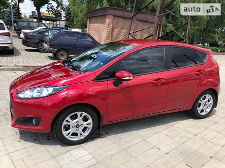 Ford Fiesta 2016  випуску Запоріжжя з двигуном 1 л бензин хэтчбек автомат за 11500 долл. 