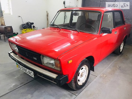 Lada 2105 1988  випуску Тернопіль з двигуном 1.3 л бензин седан механіка за 950 долл. 