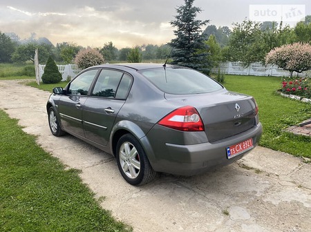 Renault Megane 2003  випуску Івано-Франківськ з двигуном 1.6 л бензин седан механіка за 4850 долл. 