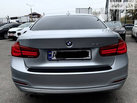 BMW 330 2016  випуску Вінниця з двигуном 2 л бензин седан автомат за 19300 долл. 