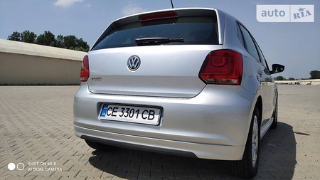 Volkswagen Polo 2011  випуску Чернівці з двигуном 1.2 л дизель хэтчбек механіка за 6850 долл. 