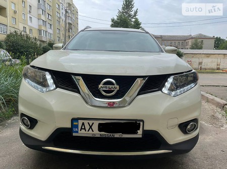 Nissan Rogue 2014  випуску Харків з двигуном 2.5 л  хэтчбек автомат за 13500 долл. 