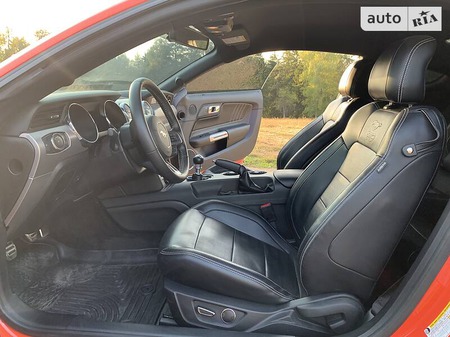 Ford Mustang 2014  випуску Суми з двигуном 2.3 л бензин купе механіка за 20900 долл. 