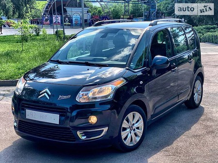 Citroen C3 Picasso 2009  випуску Житомир з двигуном 0 л бензин універсал механіка за 6499 долл. 