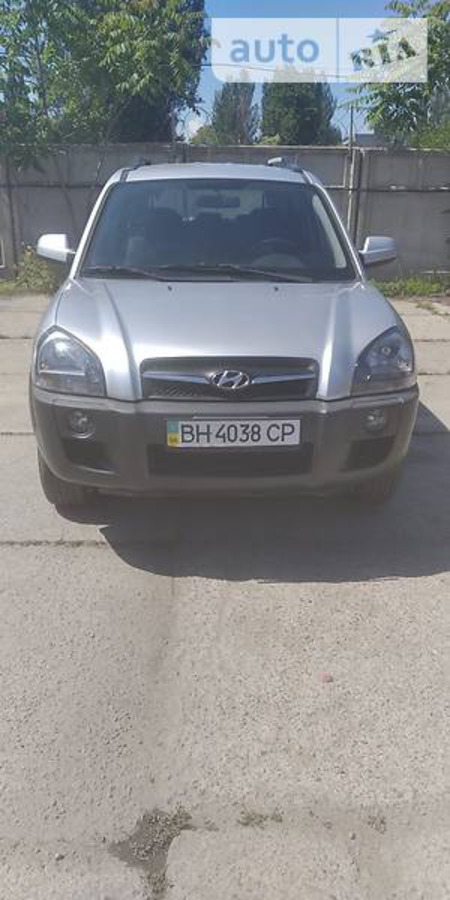 Hyundai Tucson 2009  випуску Одеса з двигуном 0 л бензин універсал механіка за 9000 долл. 