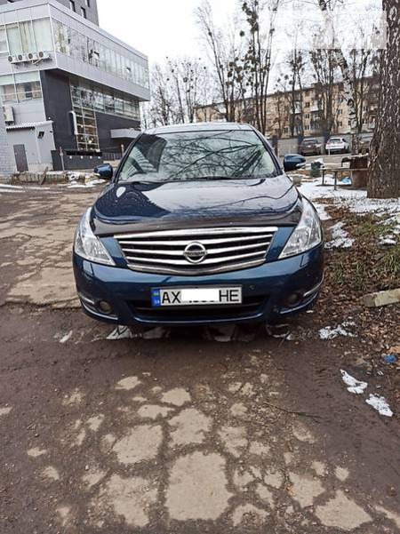 Nissan Teana 2008  випуску Харків з двигуном 3.5 л  седан автомат за 9000 долл. 