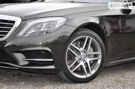Mercedes-Benz S 500 2014  випуску Одеса з двигуном 4.7 л бензин седан автомат за 53000 долл. 